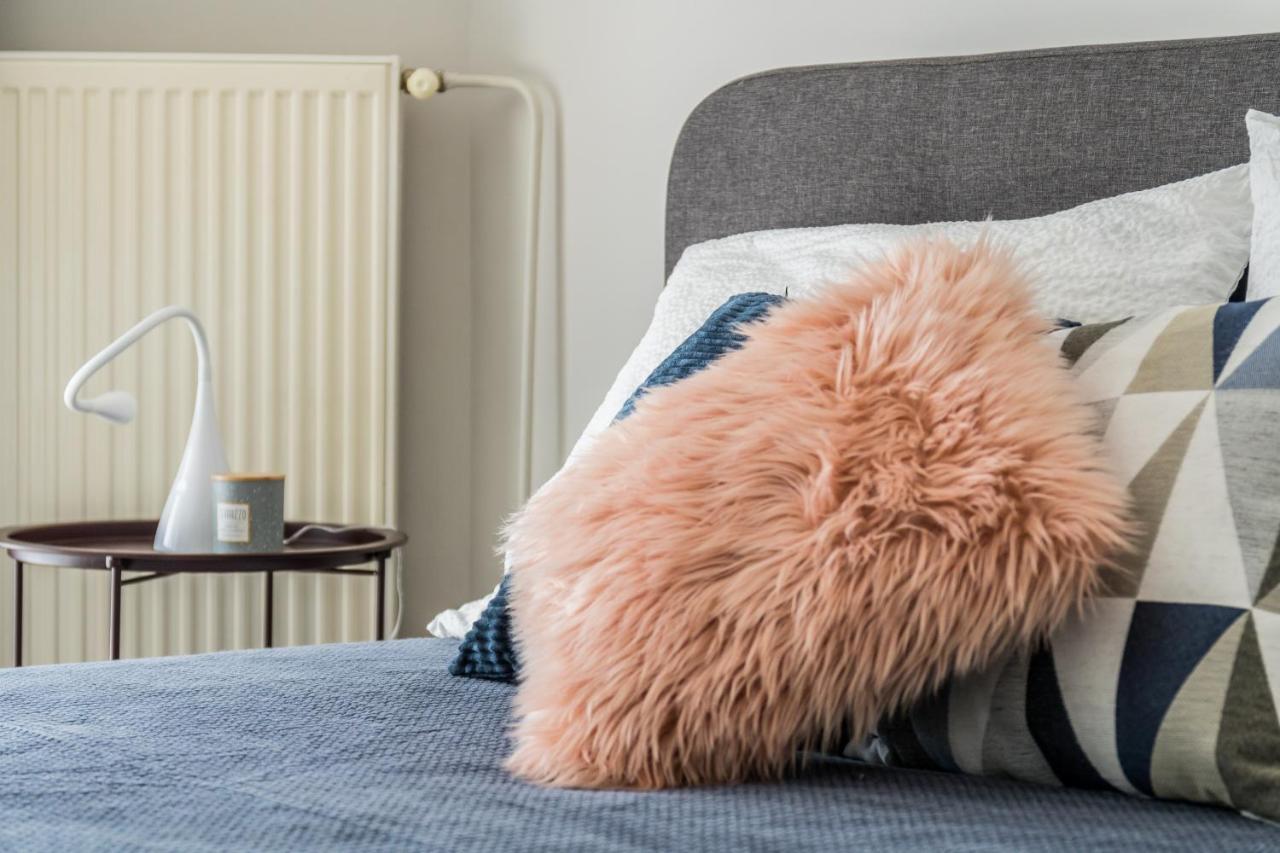 Villa 21 Boutique Rooms Balatonalmádi エクステリア 写真
